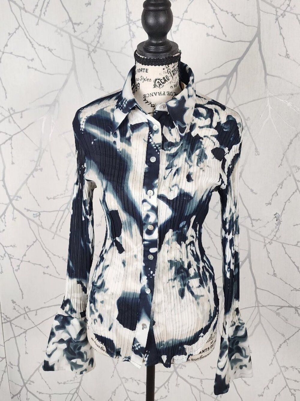 Caviar Abstract Tie Dye Print Crinkle Pleated Blouse